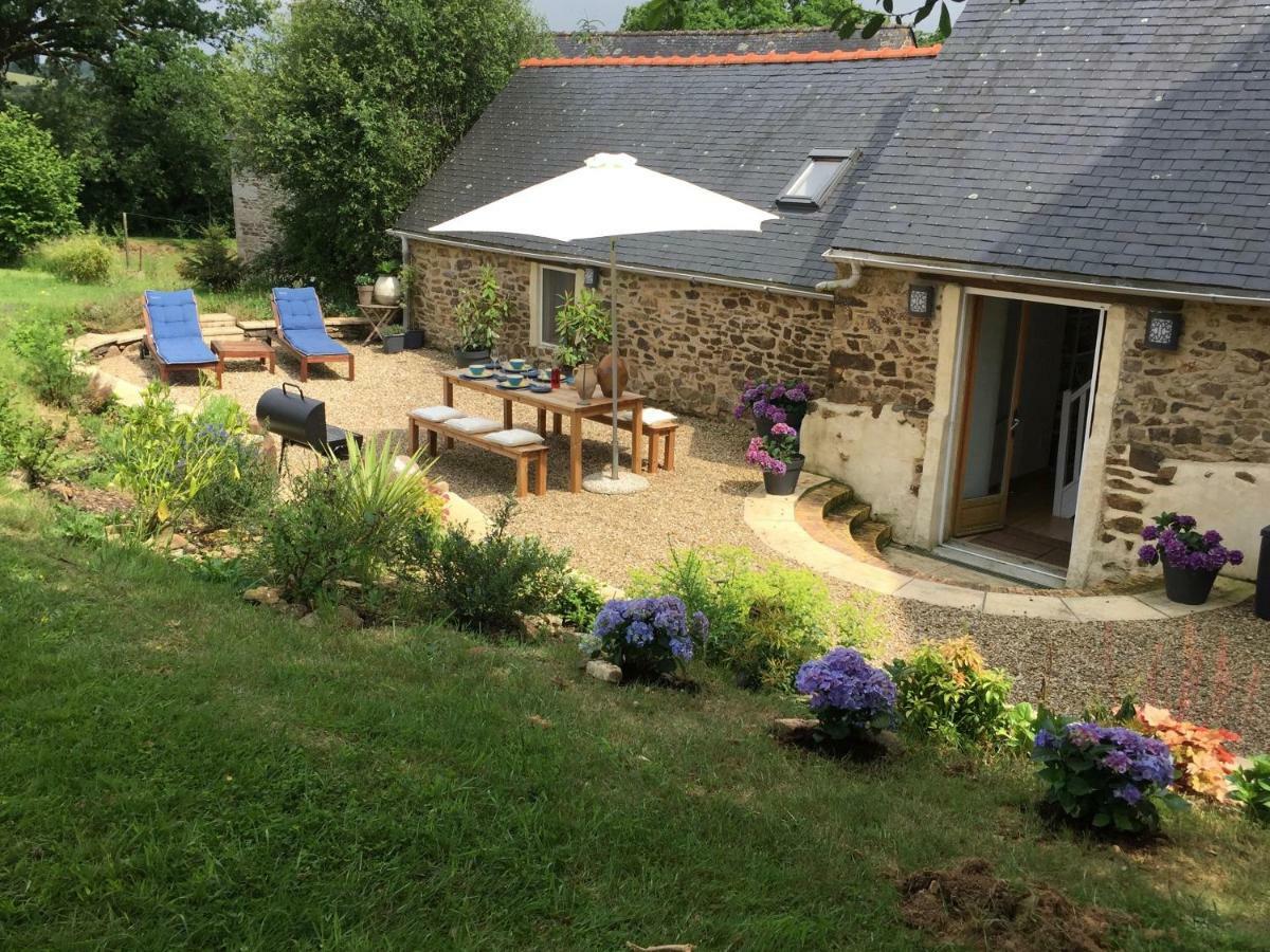 Appartement La Colline des Renards à Locmaria-Berrien Extérieur photo